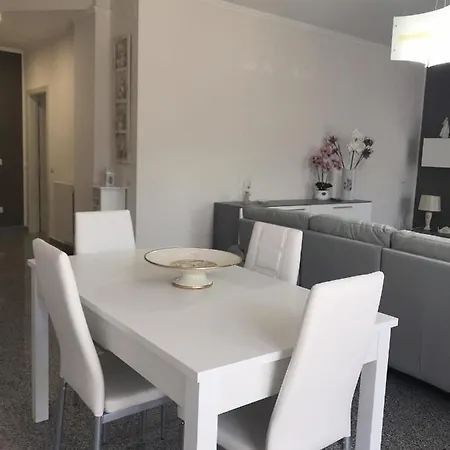 Lapenta Ferienhaus *